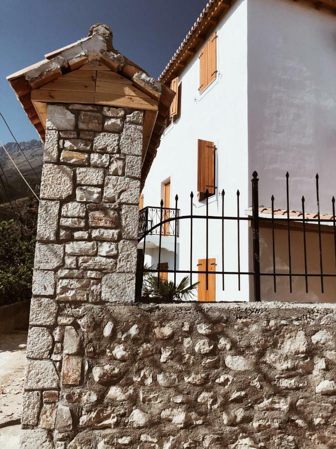Old Town Hotel Dhermi Dhërmi Exterior foto